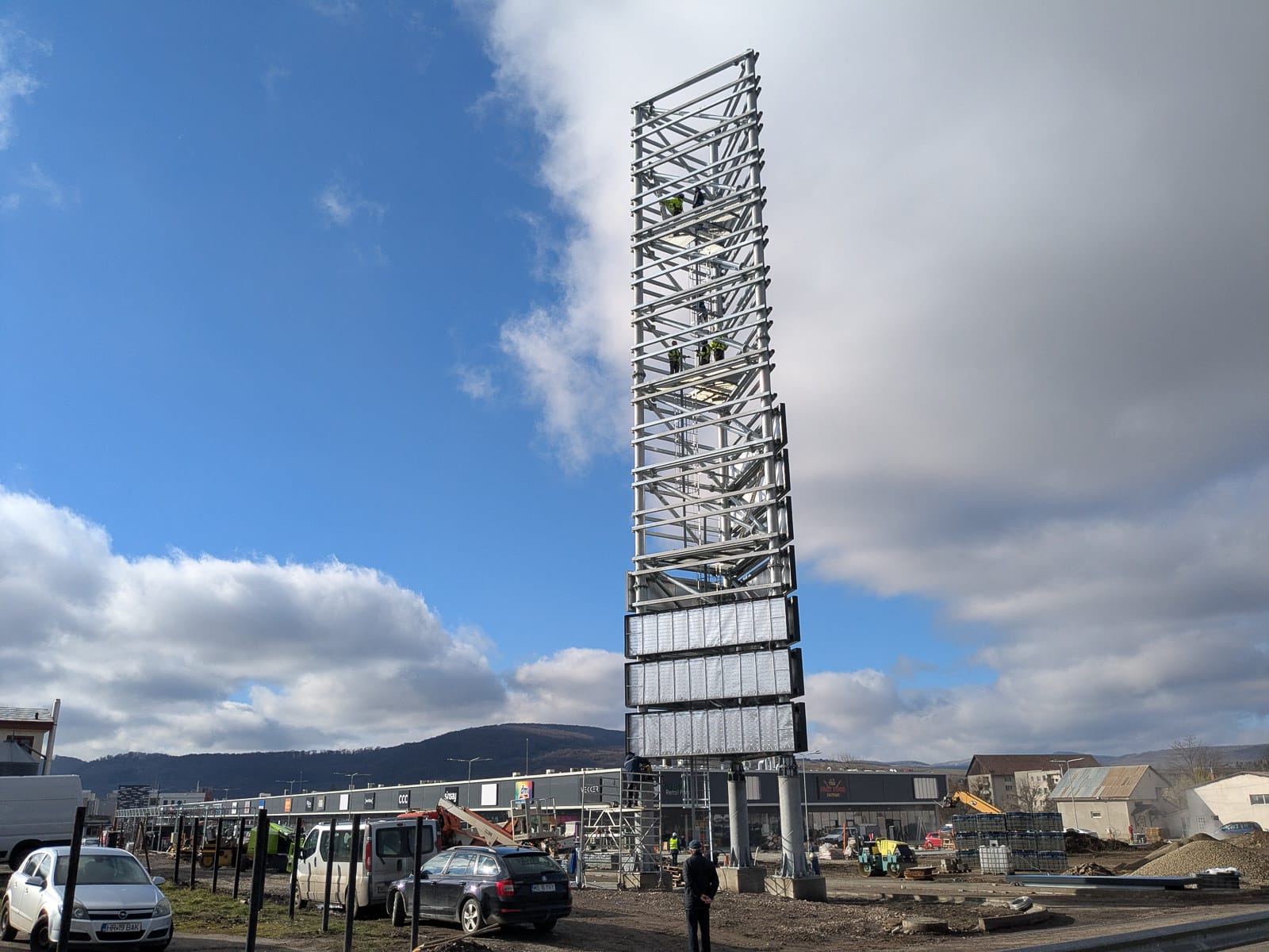 Mit láttunk a Szenátor üzlettársának csütörtökön megnyíló bevásárlóközpontjában?