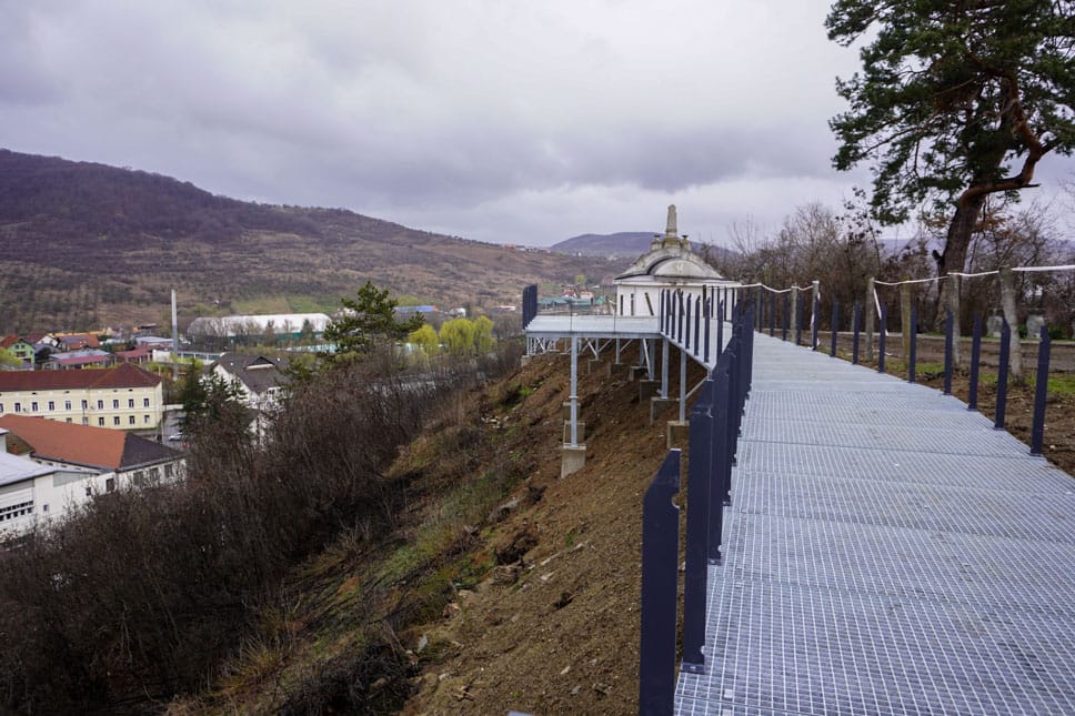 Elkészült a csillagvizsgálóhoz vezető lépcsősor