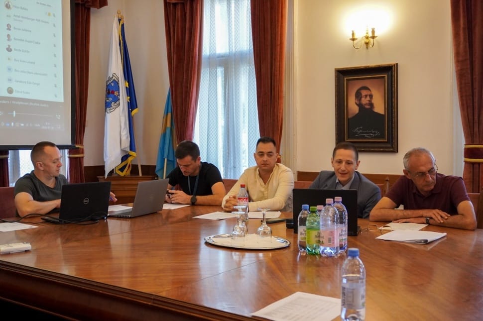 Többe kerül, hogy elvigyék a szemetünk, de van egy Pitypang nevű utcánk