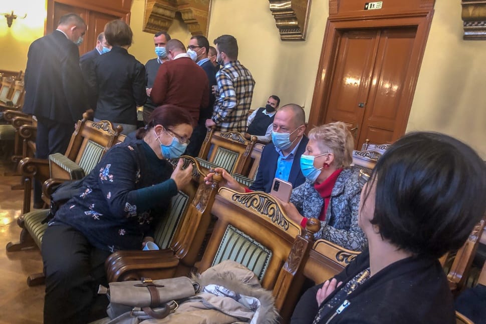 Begurulhatnánk az óvodába, orvosi központba