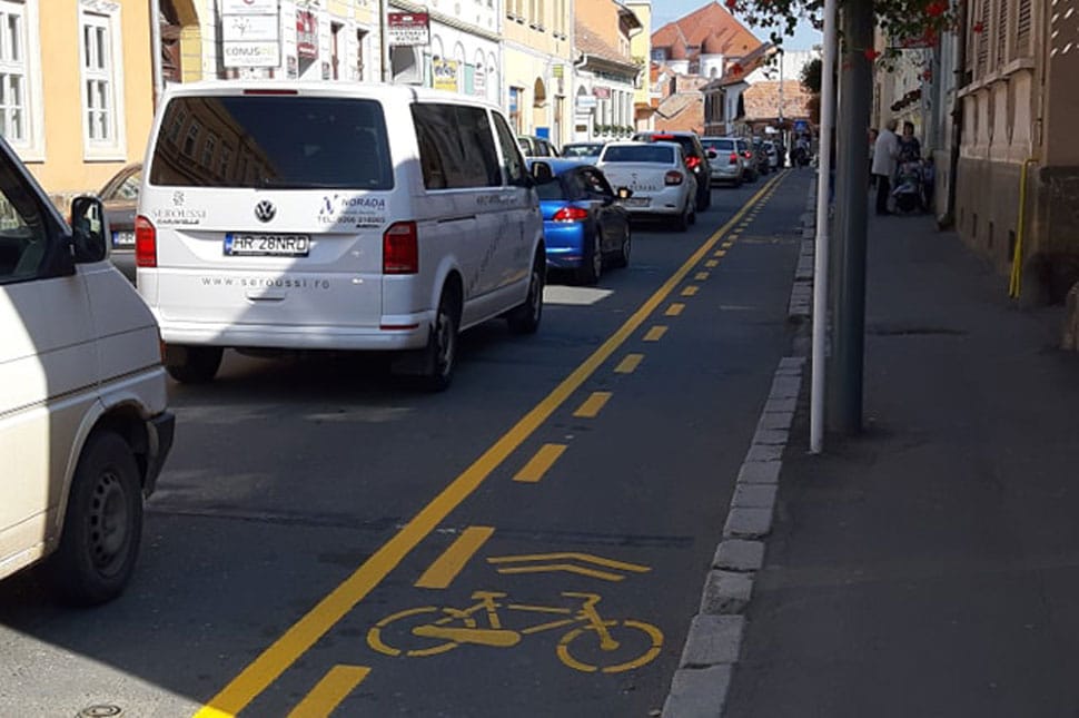 Javítják a Bethlen Gábor utca aszfaltburkolatát