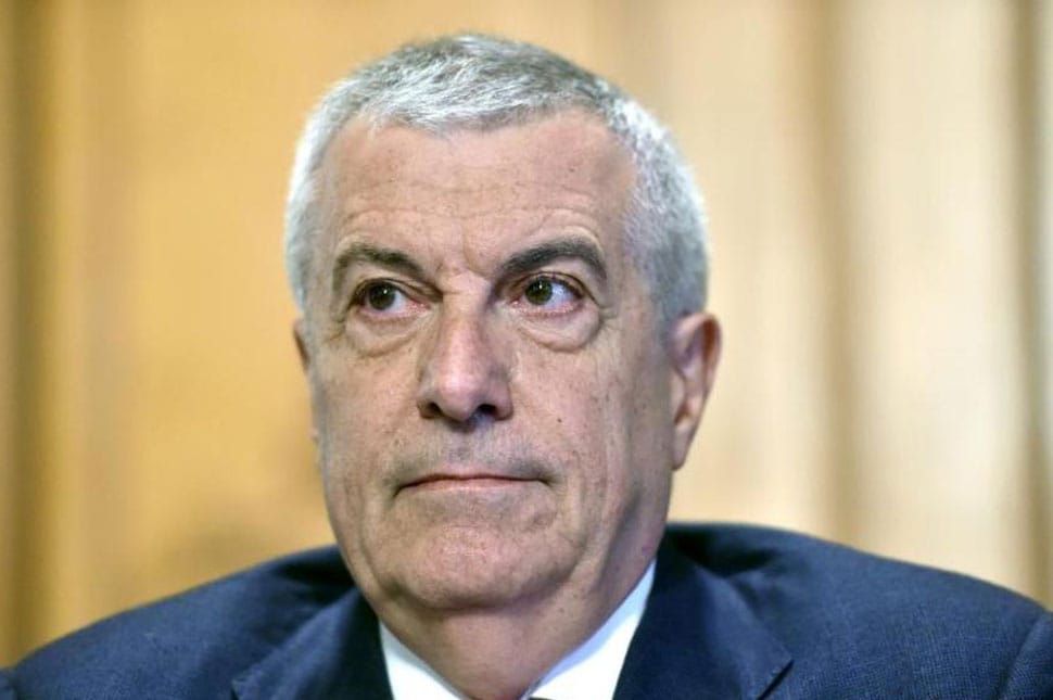 Beolvad és megszűnik Tăriceanu pártja