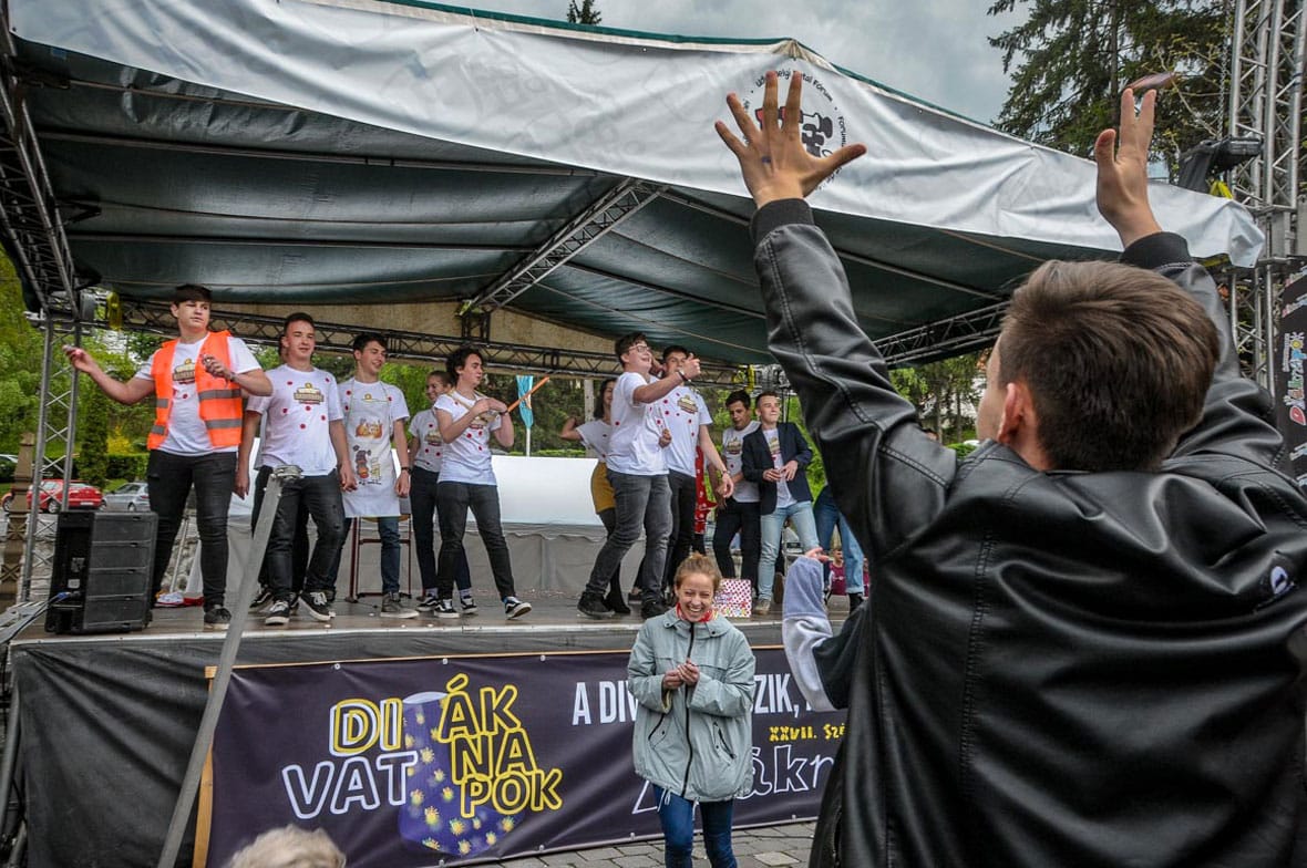 Mi lesz veletek, Diáknapok?