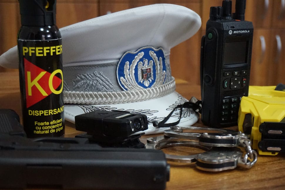 Nagy erőkkel keresik a helyi rendőrt