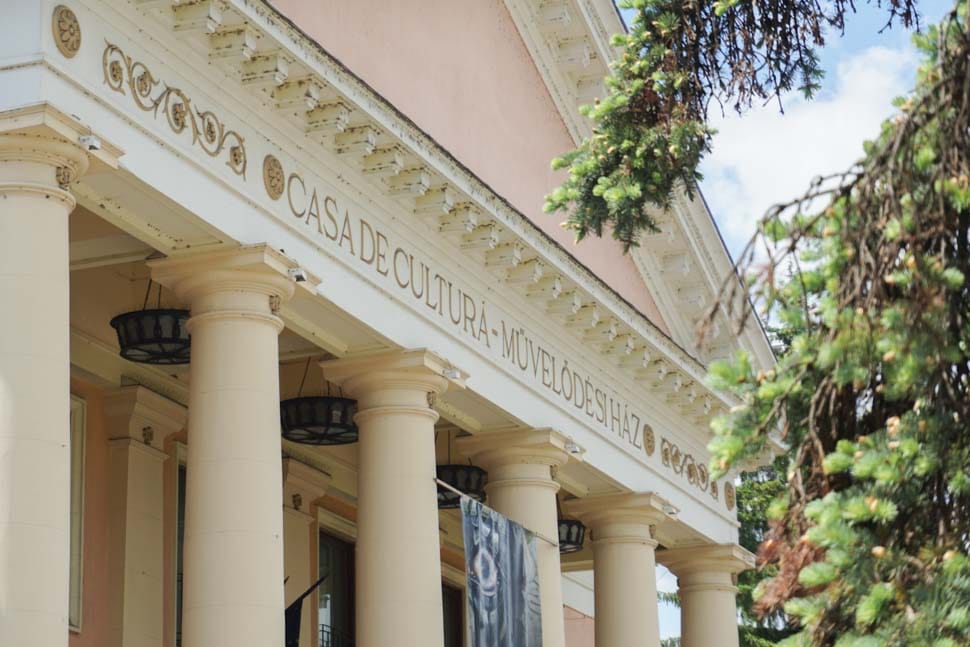 Kárpátaljai művész festményeiből nyílik kiállítás