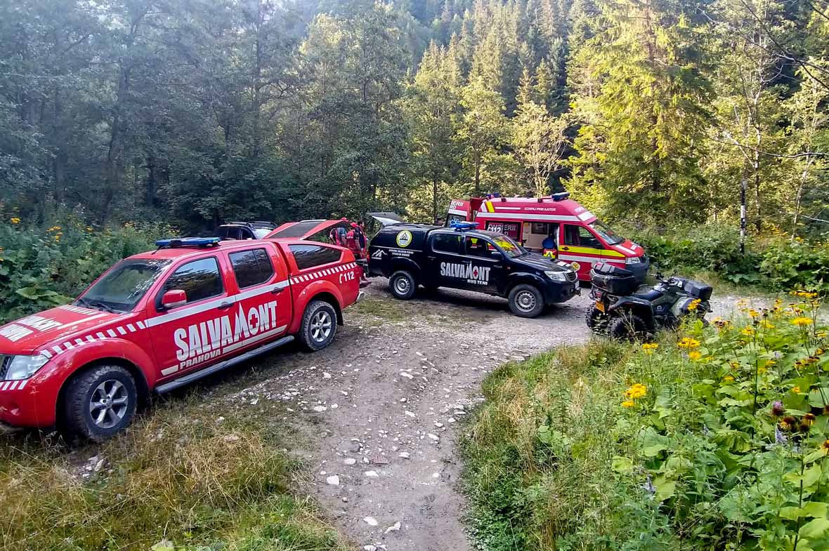 Órákon át keresték a turistákat a Bucsecsben