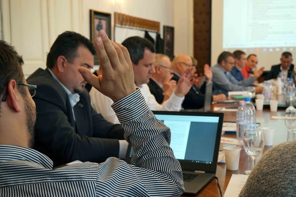 Tizenkét jelölt jelentkezett RMDSZ-es tanácsosnak