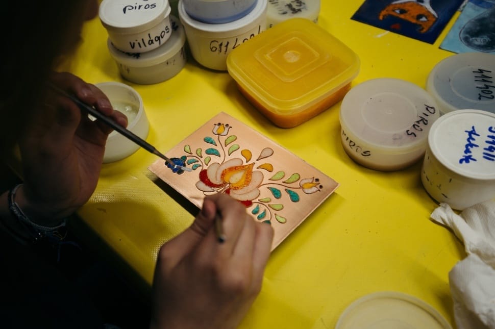 Ezúttal a felnőttek is megtanulhatnak tűzzel írni