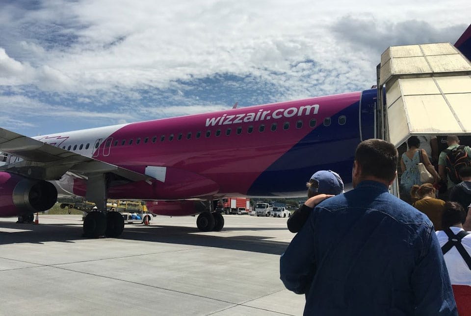 Nem fogadják Ausztriában a Romániából érkező repülőket