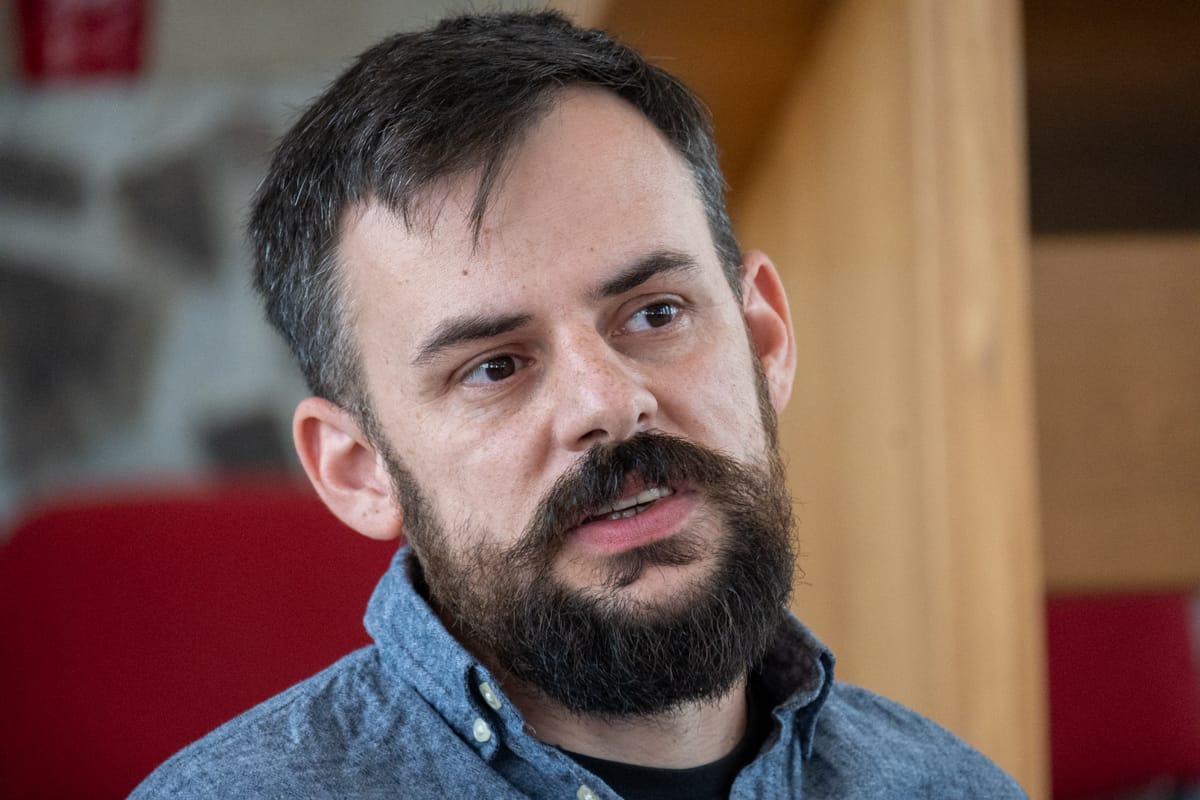 Mezei Ödön: nyugi, Isten nem ügyetlen, nem esünk ki a kezéből