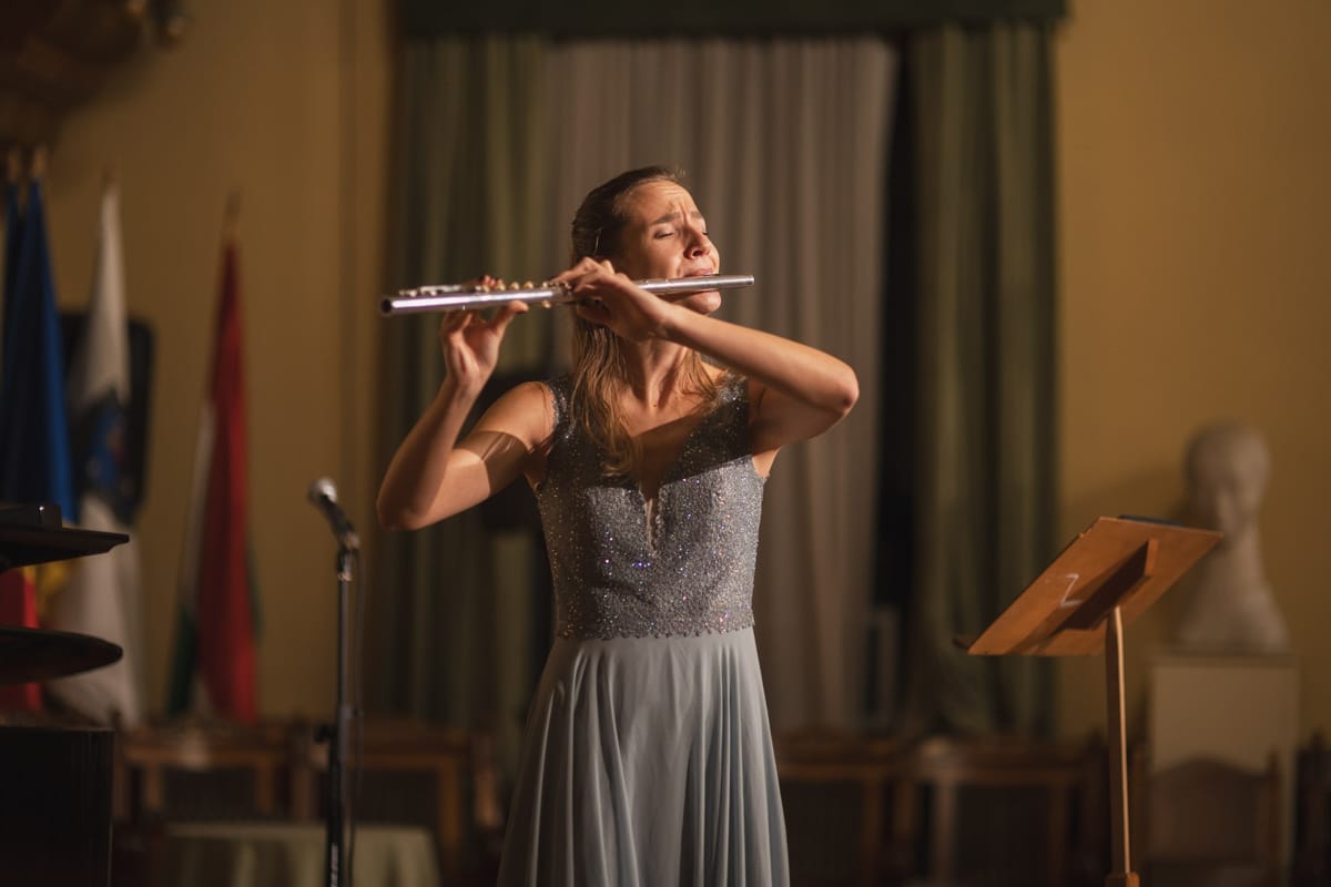 Kulturális túladagolás? Pingponggal és beerponggal gyógyítjuk!