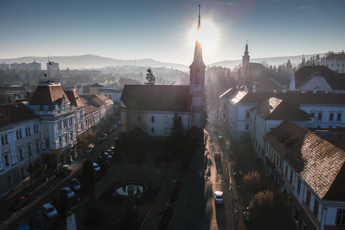 Karácsonyi szentmisék és istentiszteletek rendje