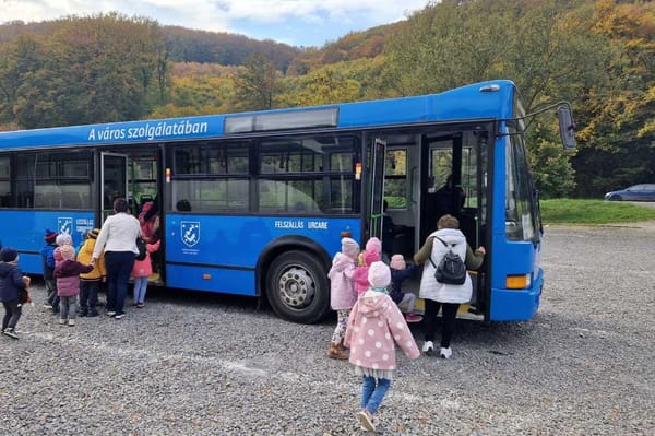 Jól jönne az iskolabusz egy körre?