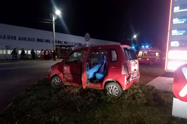 Összetörte autóját és otthagyta