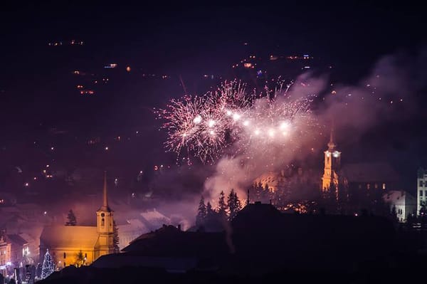 Vörössé vált az ég (videók)