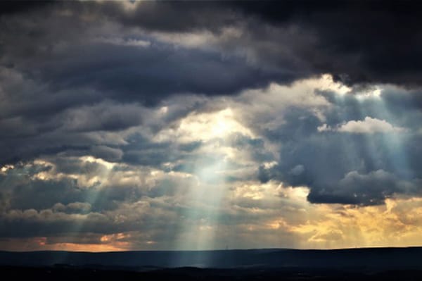 Mikor süt ki már a nap?