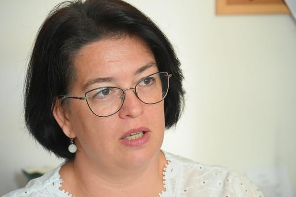 Újvárosi Katalin: a csendben tud a Jóisten hozzánkhajolni