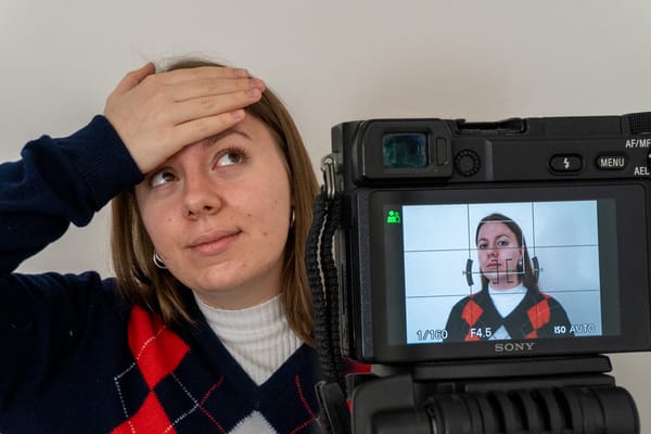 Kalandjaim az új elektronikus személyivel