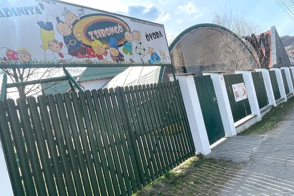 Egy óvoda vezetősége nyíltan kéri a szülőket, szavazzanak Orbán Viktorra